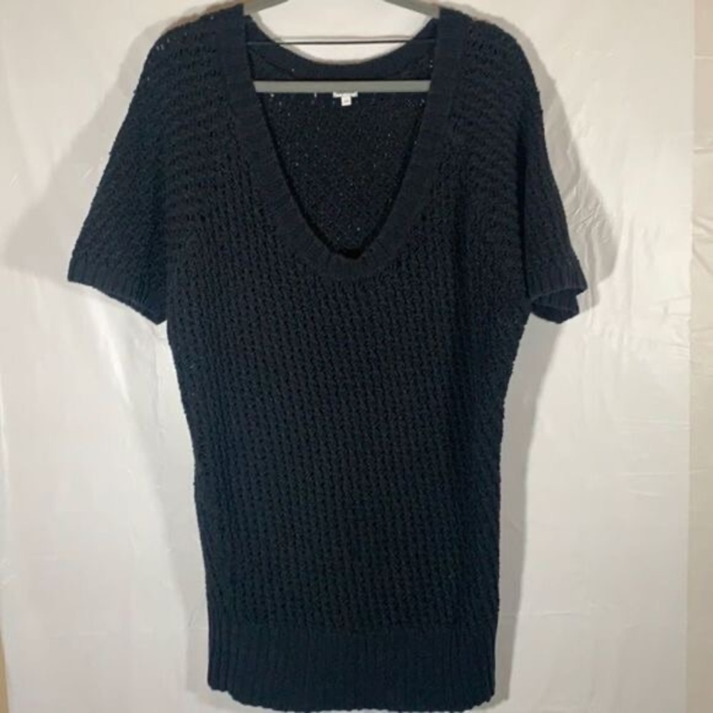 Kismet Black Knit Short Sleeved Sweater Top